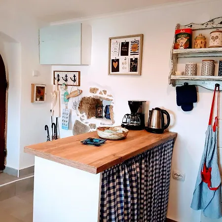 Kuca Za Odmor Suzi Сasa de vacaciones