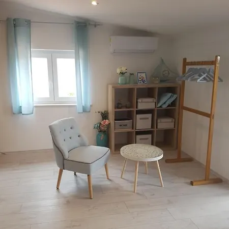 Kuca Za Odmor Suzi Kornić