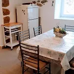 Kuca Za Odmor Suzi Hébergement de vacances