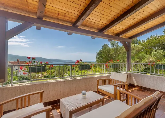 Kuca Za Odmor Suzi Vakantiehuis