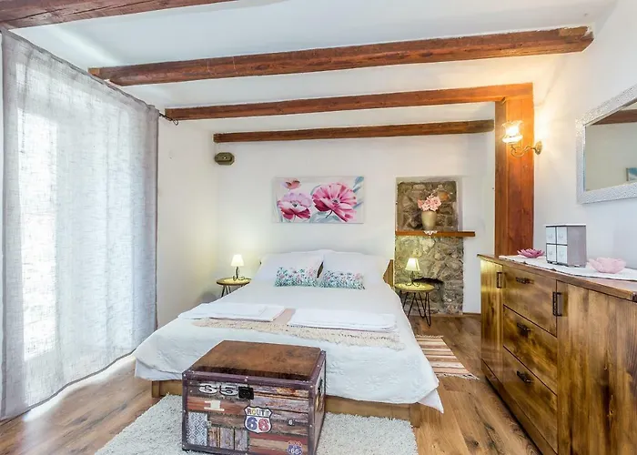 Kuca Za Odmor Suzi Prázdninový dům Kornić